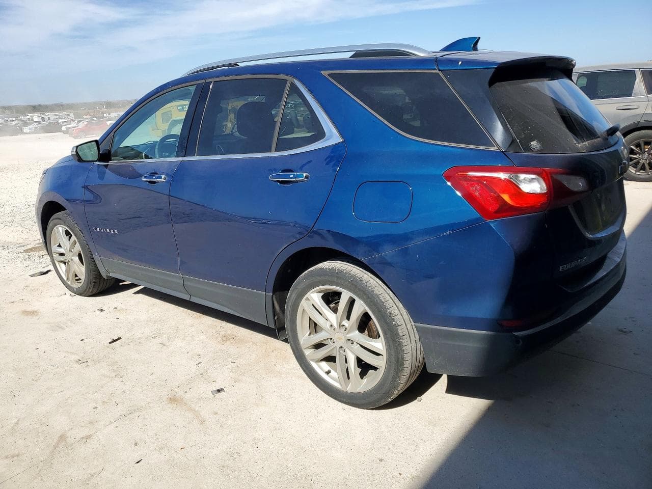2019 Chevrolet Equinox Premier - foto 2