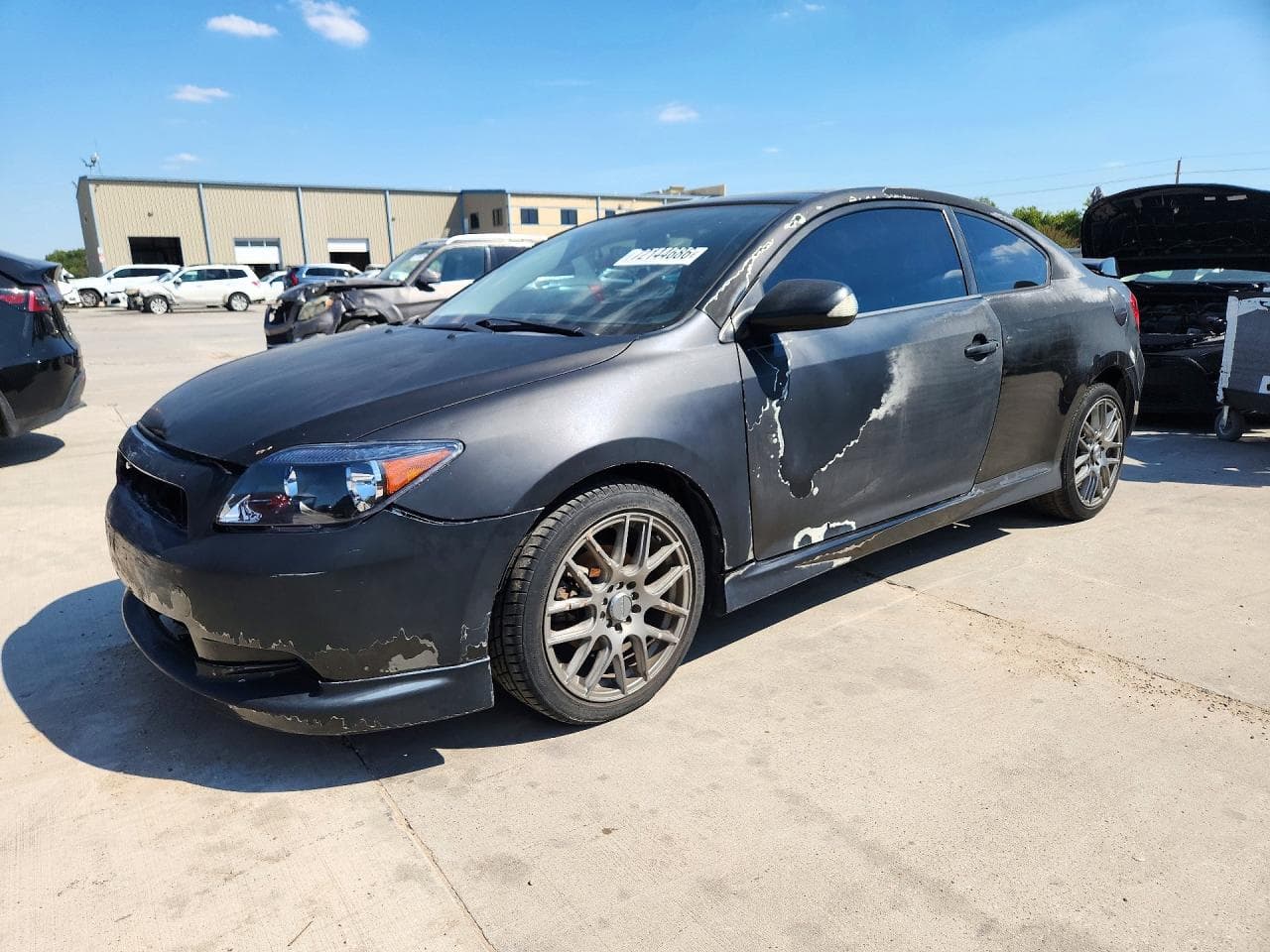 Scion tC 2005 z USA