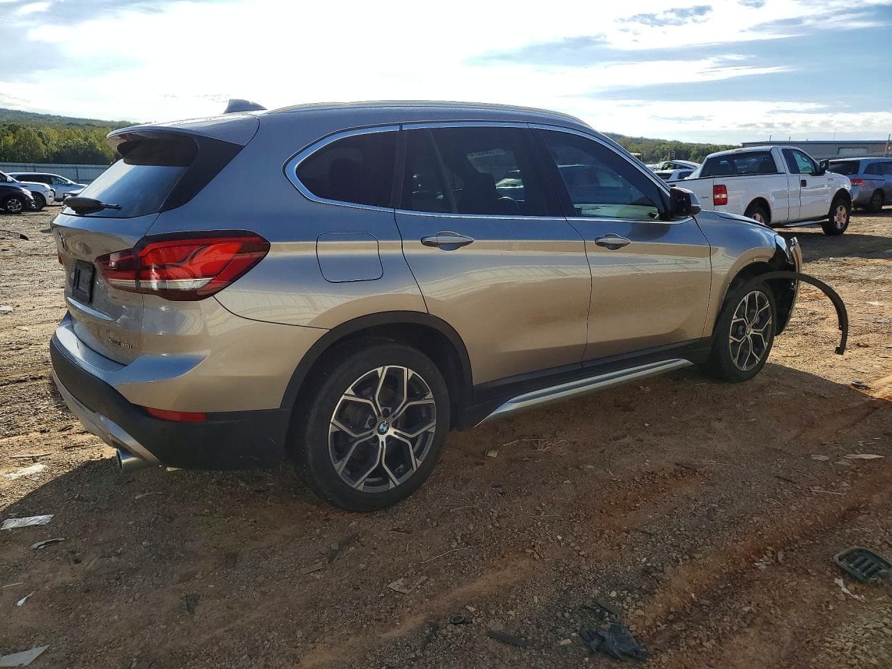 2021 BMW X1 xDrive28I - foto 3