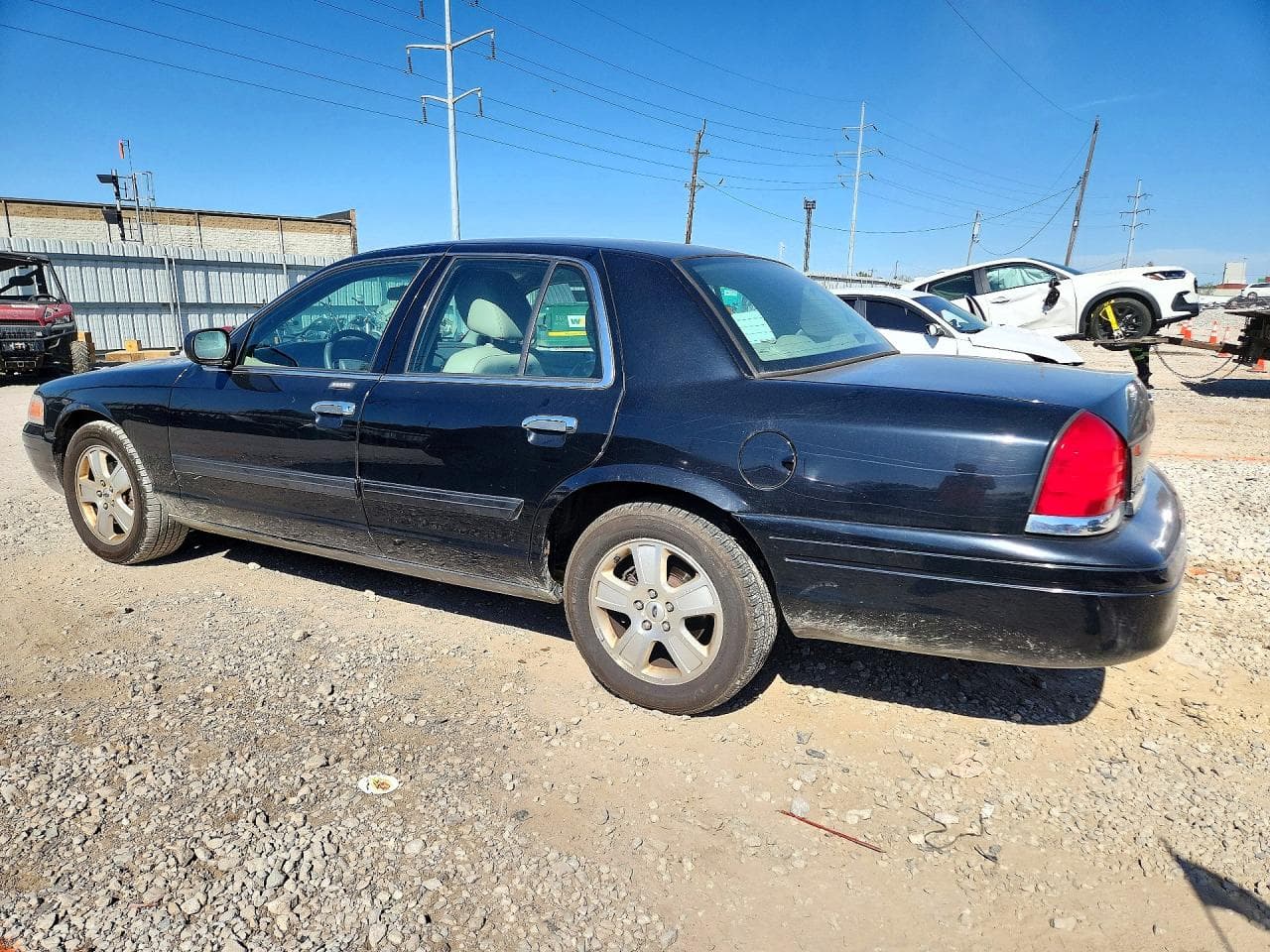 2011 Ford Crown Victoria Lx - foto 2