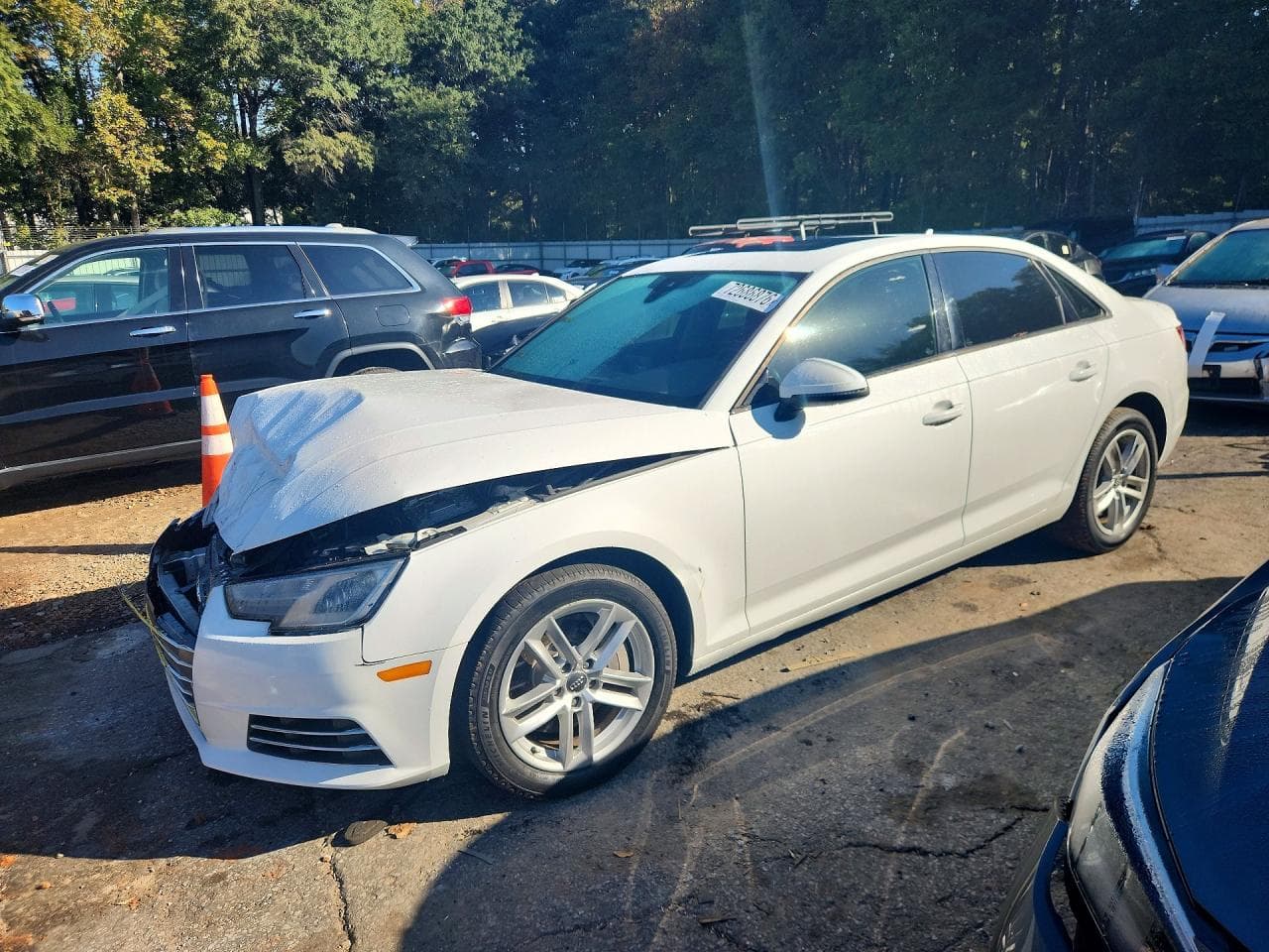 Audi A4 2017 z USA