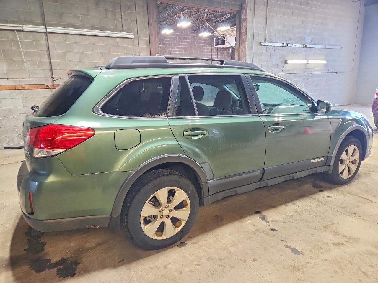 2010 Subaru Outback 2.5I Premium - foto 3