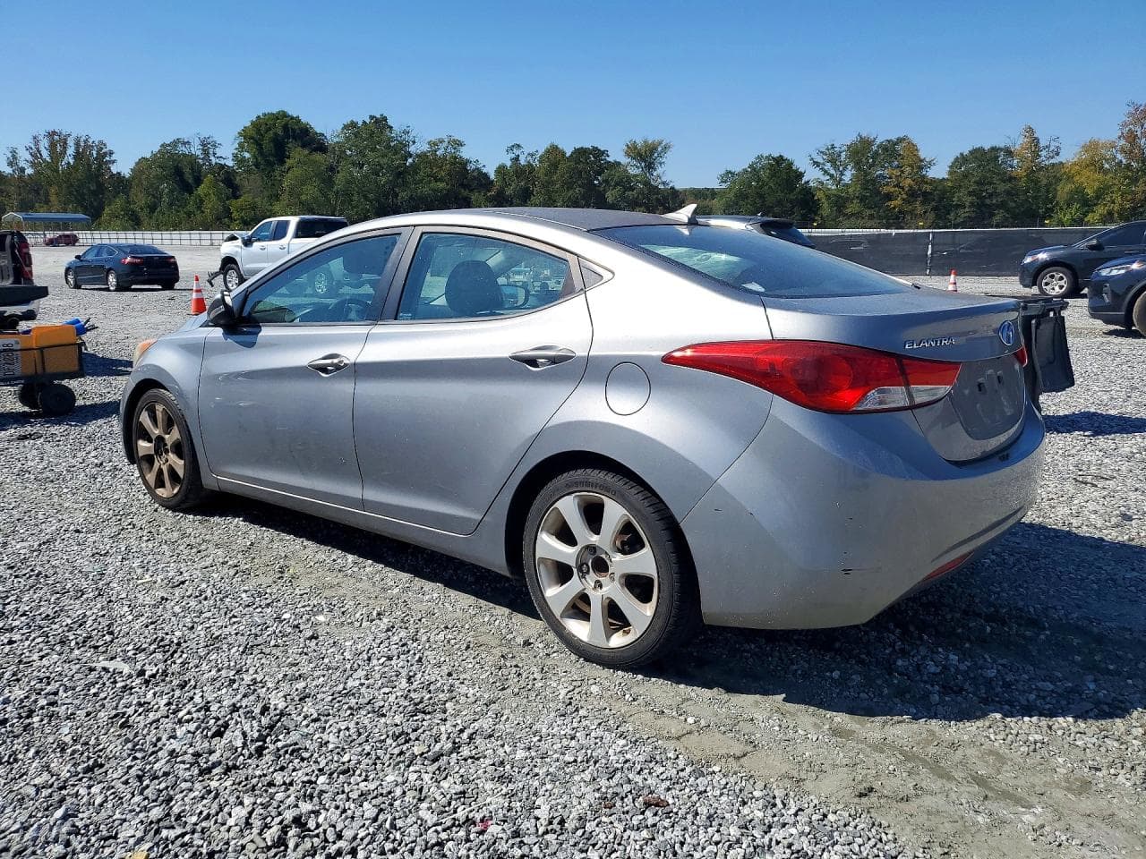 2011 Hyundai Elantra Limited - foto 2