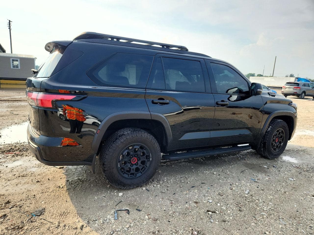 2025 Toyota Sequoia Trd Pro - foto 3