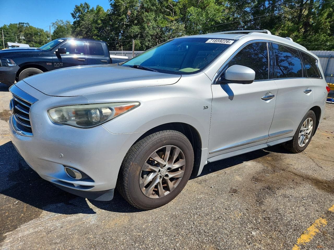 Infiniti QX60 2015 z USA