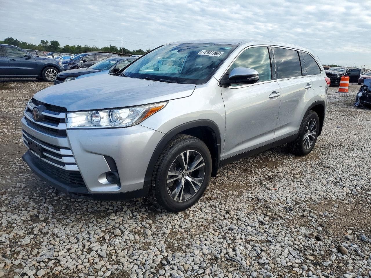 2019 Toyota Highlander Le