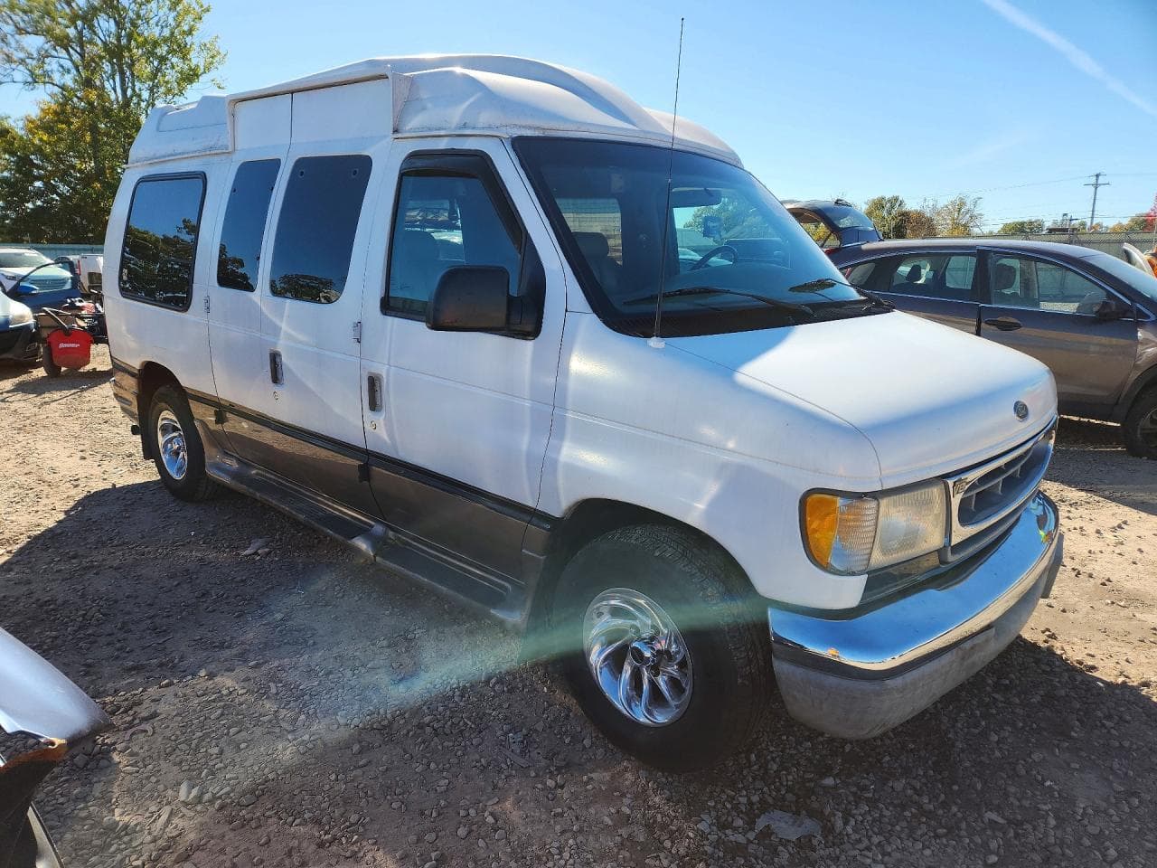 2001 Ford Econoline E150 Van - foto 4