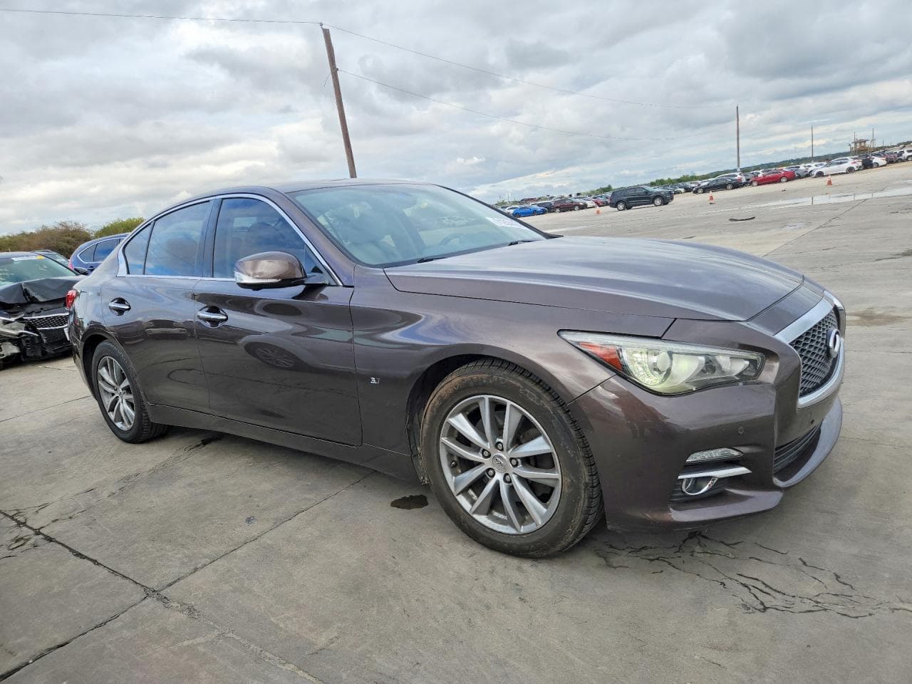 2014 Infiniti Q50 Premium - foto 4