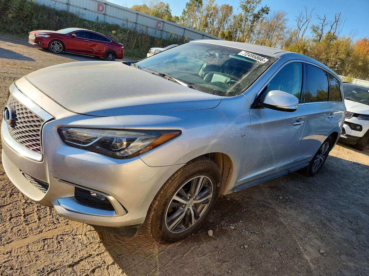Infiniti QX60 2016 z USA