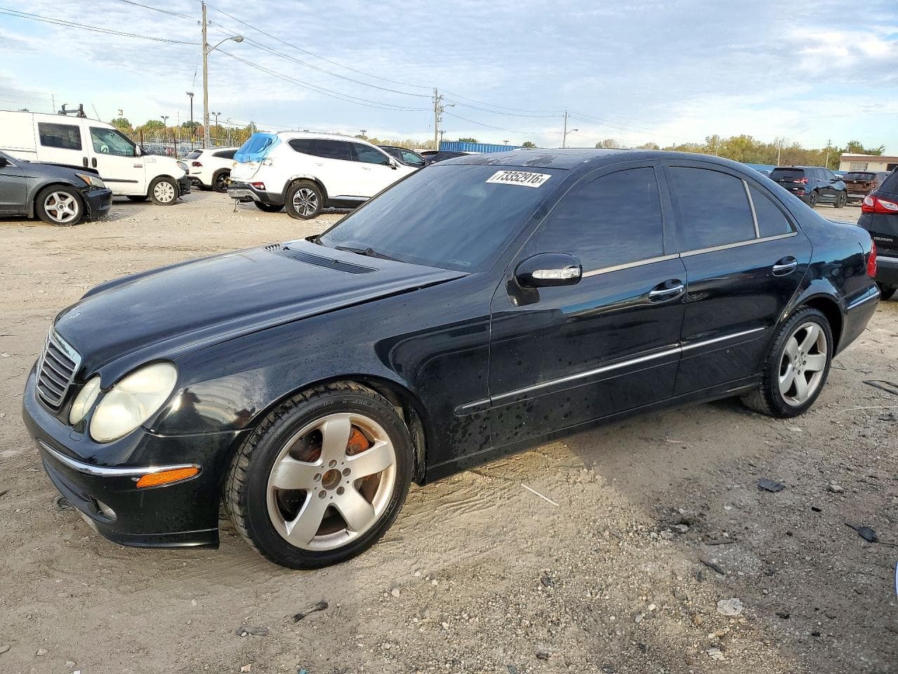 Mercedes-Benz E-klasse 2005 z USA