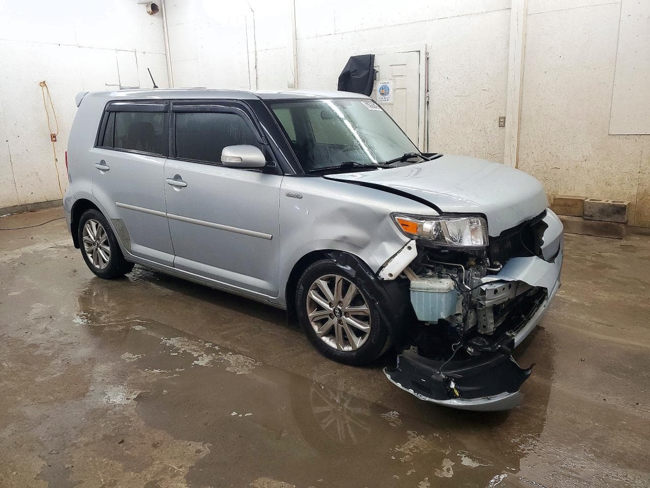 2013 Scion Xb 10 Series - foto 4