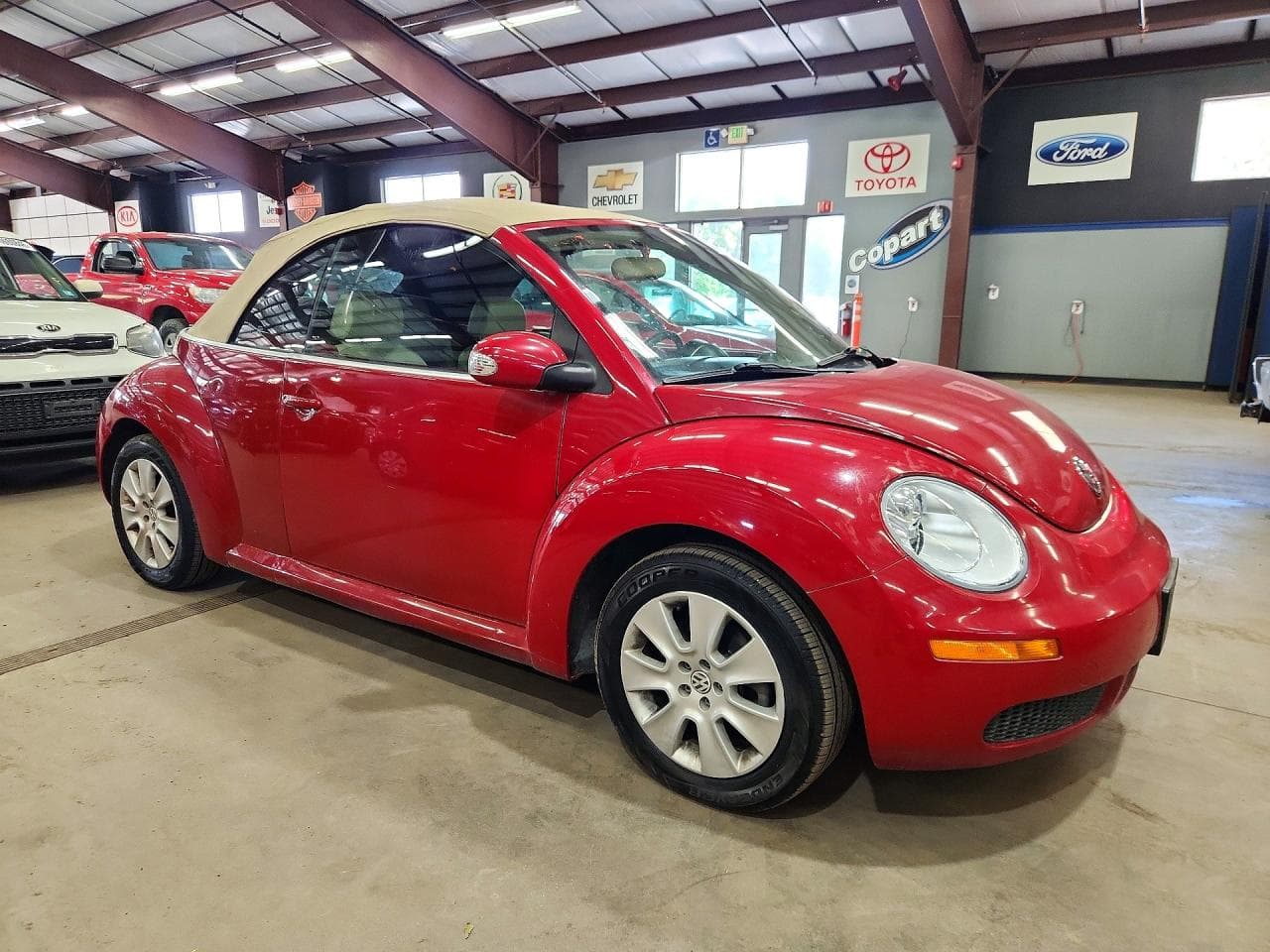 2008 Volkswagen New Beetle Convertible S - foto 4