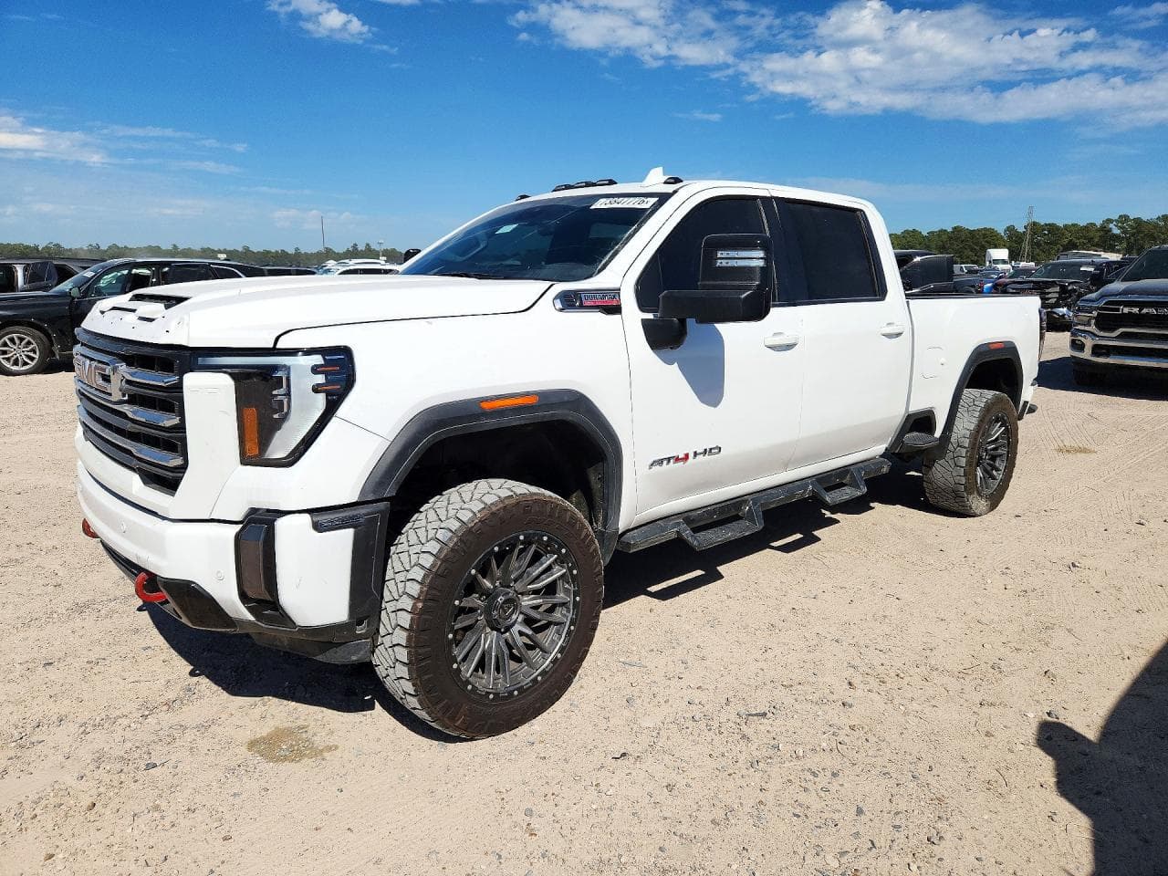 GMC Sierra 2024 z USA