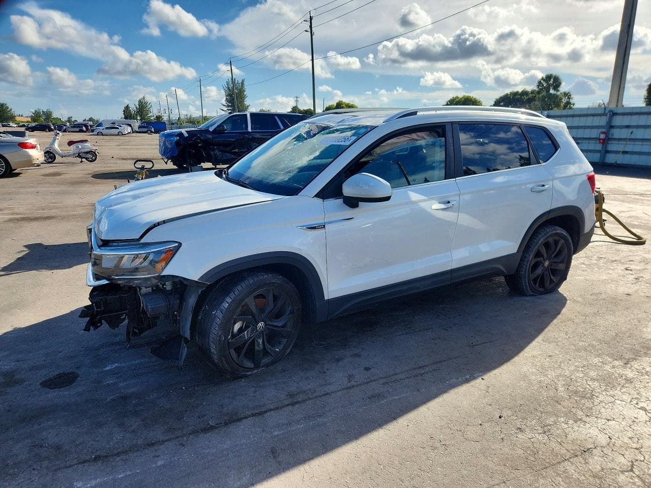 Volkswagen Taos 2022 z USA