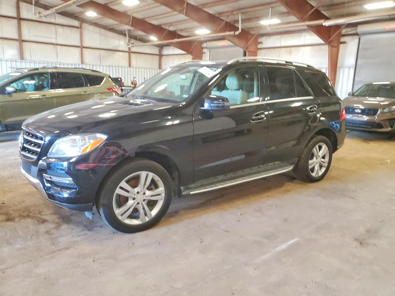 Mercedes-Benz M-klasse 2014 z USA