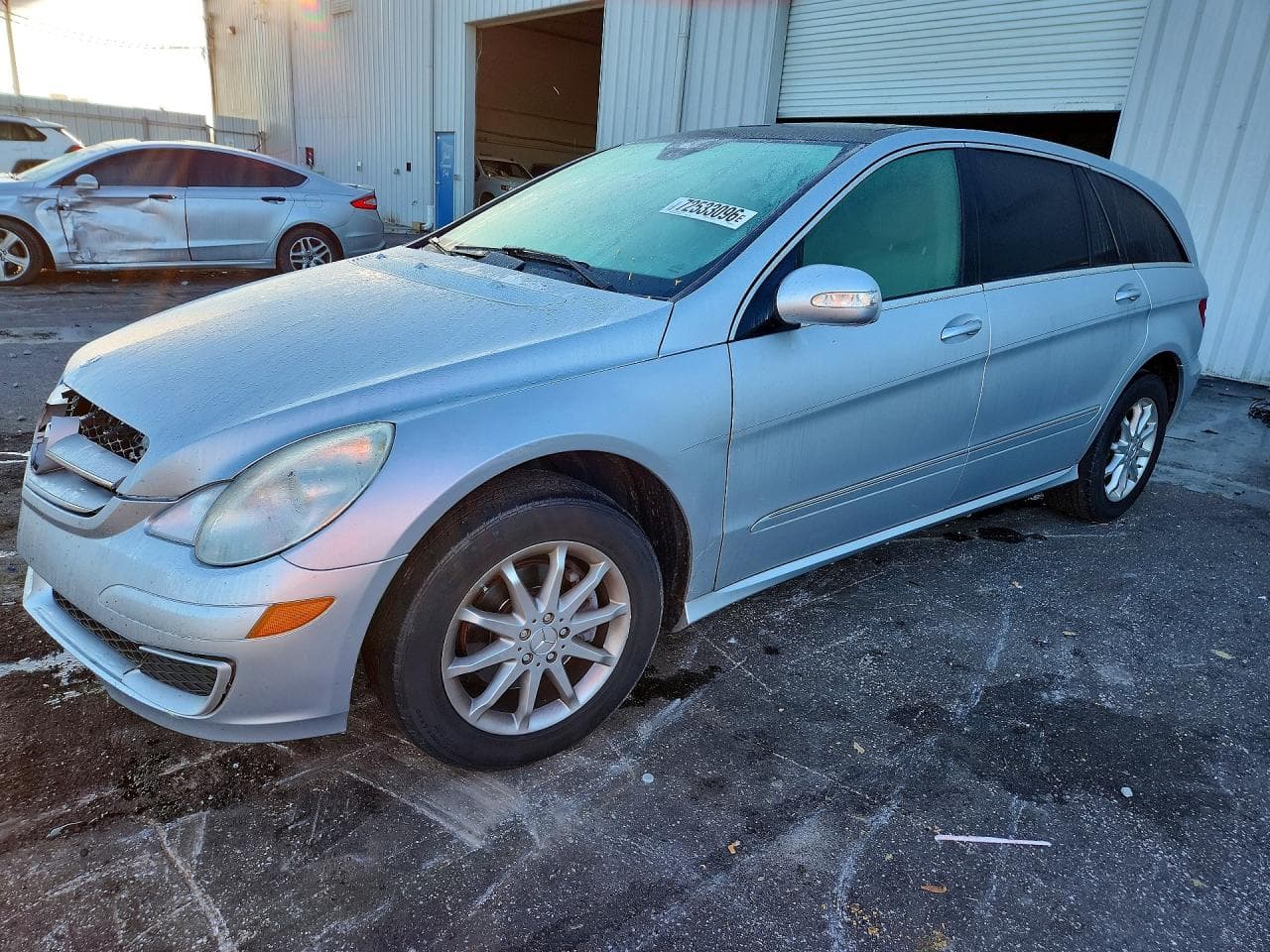 Mercedes-Benz R-klasse 2007 z USA