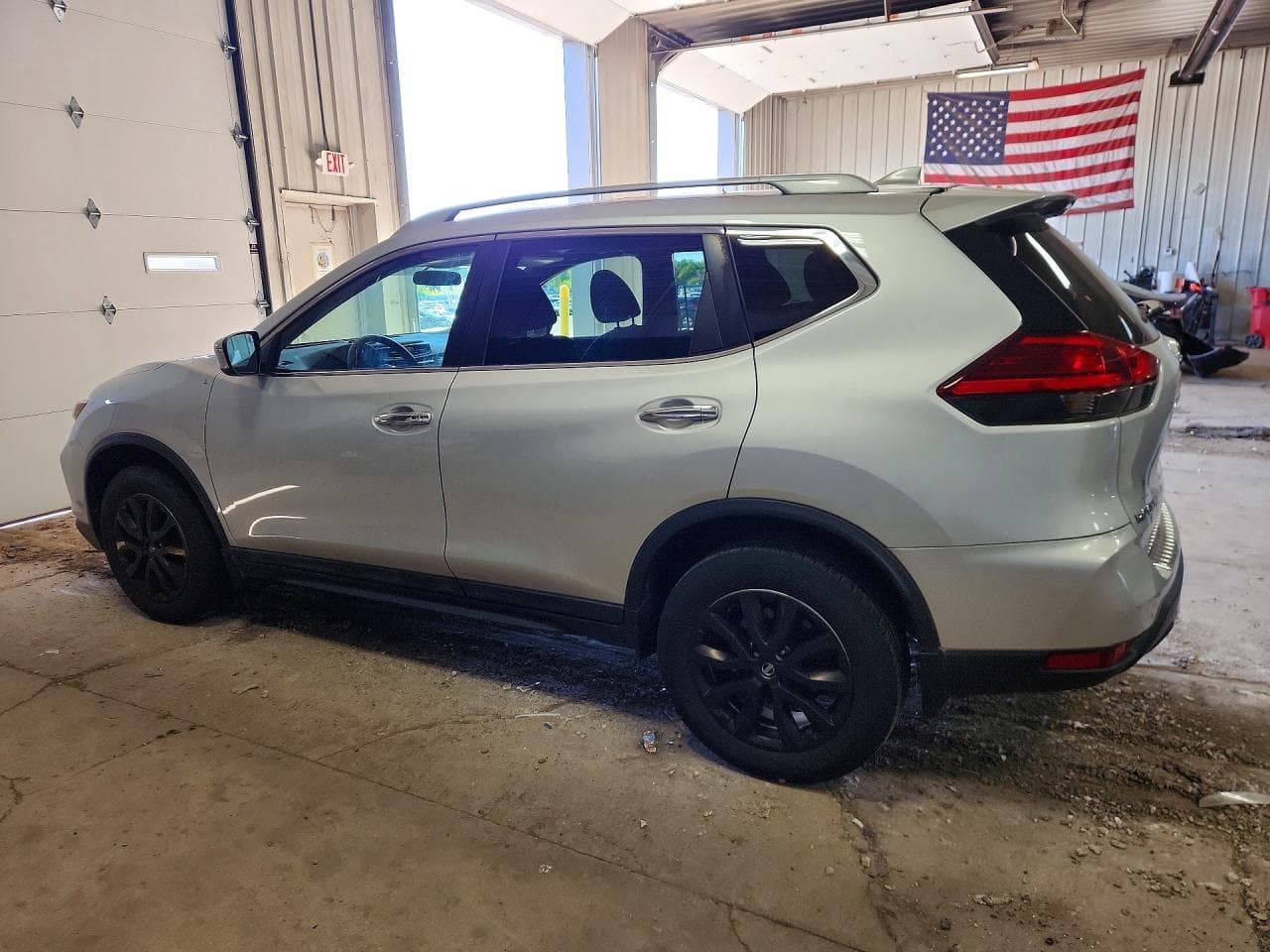 2017 Nissan Rogue Sv - foto 2