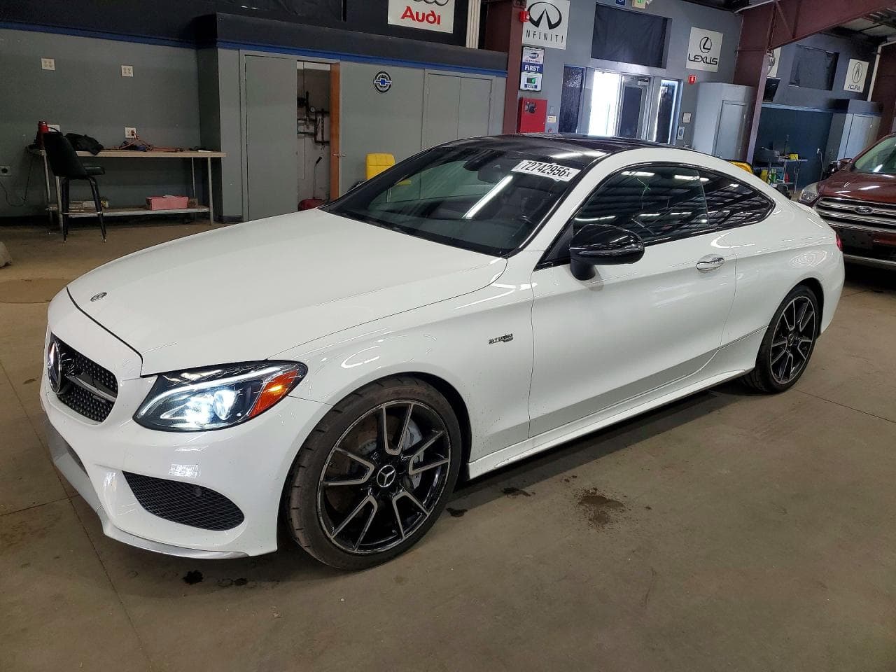 Mercedes-Benz C-klasse AMG 2017 z USA