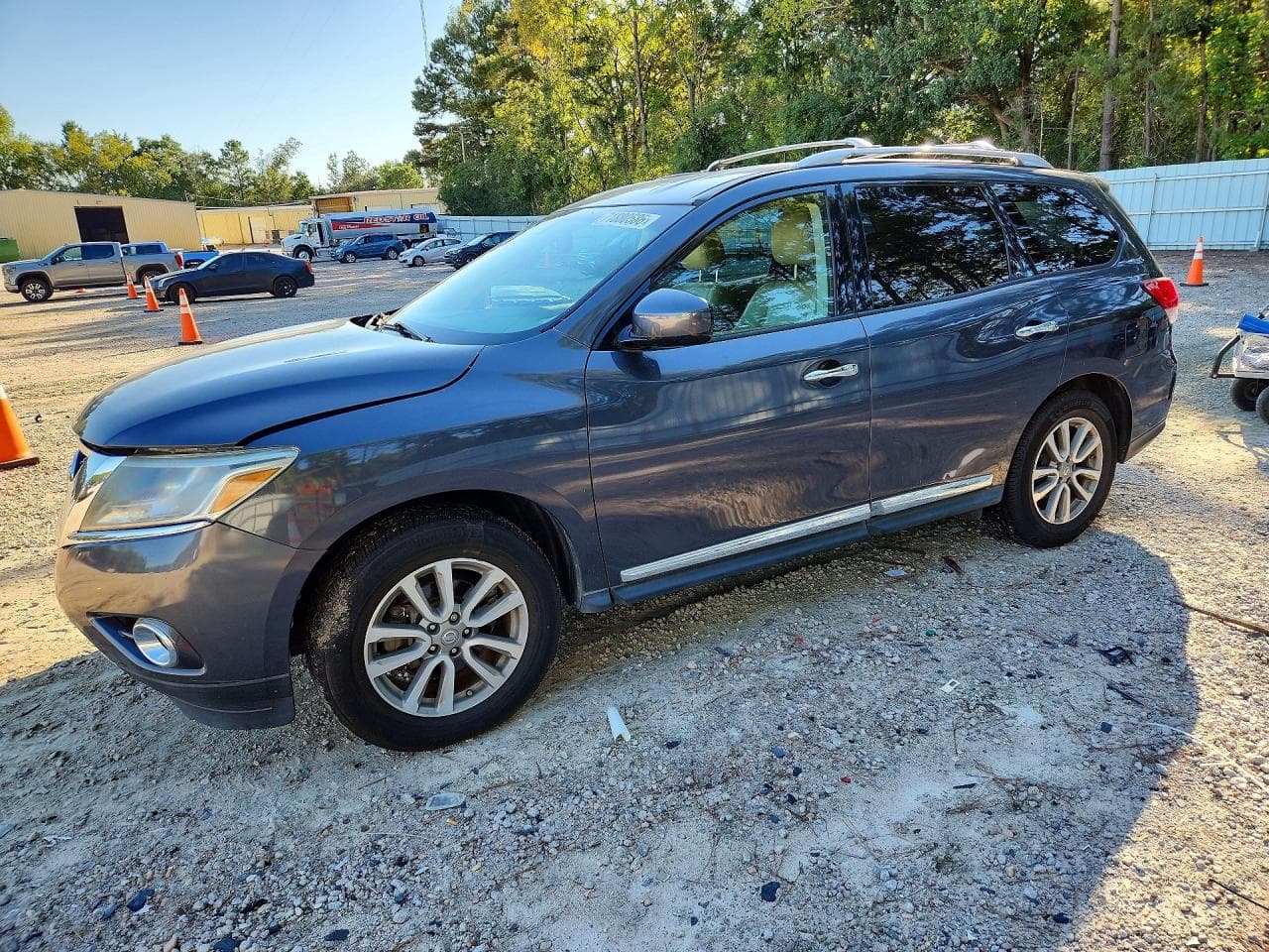 2014 Nissan Pathfinder Sl