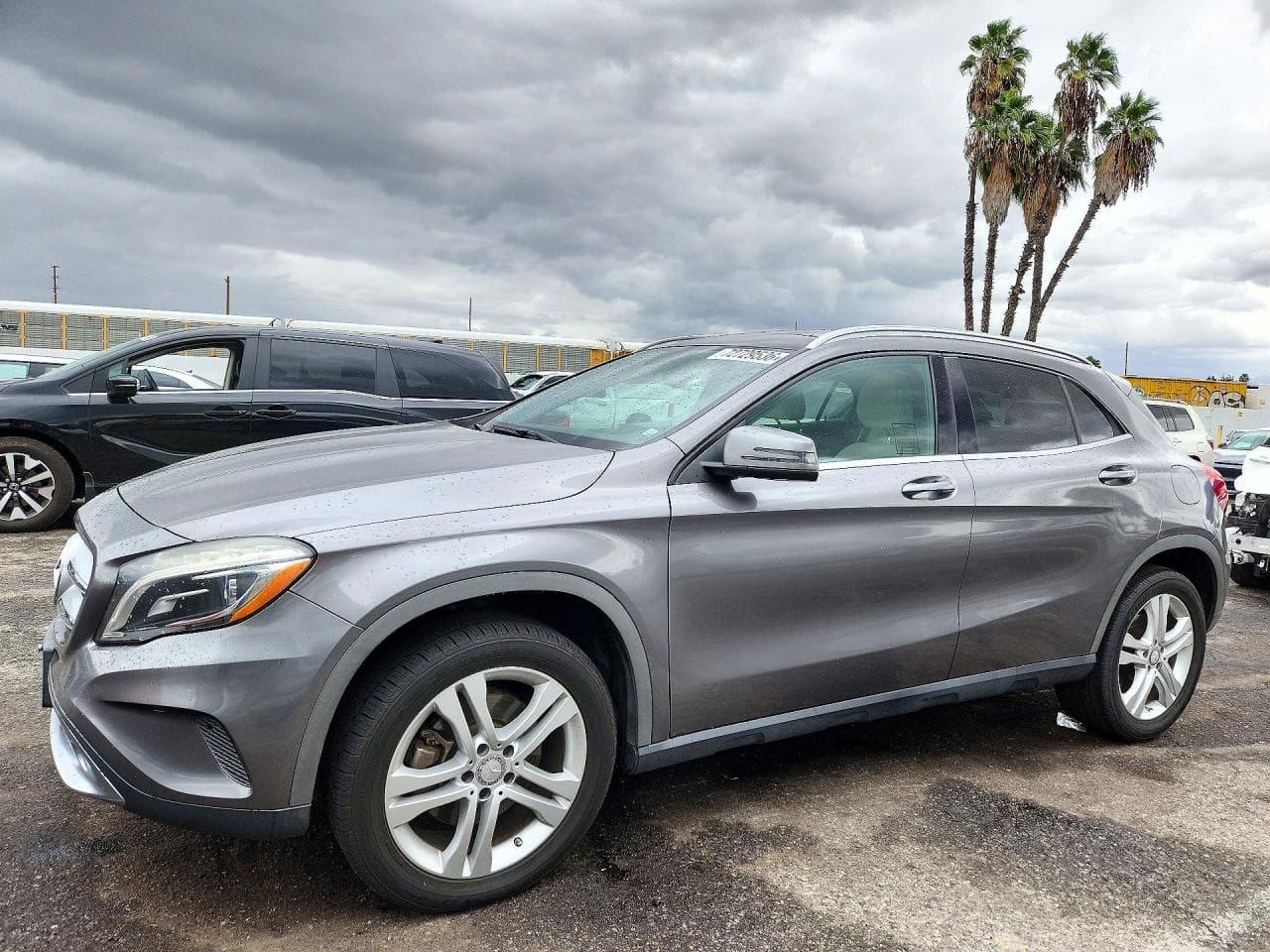Mercedes-Benz GLA-klasse 2015 z USA