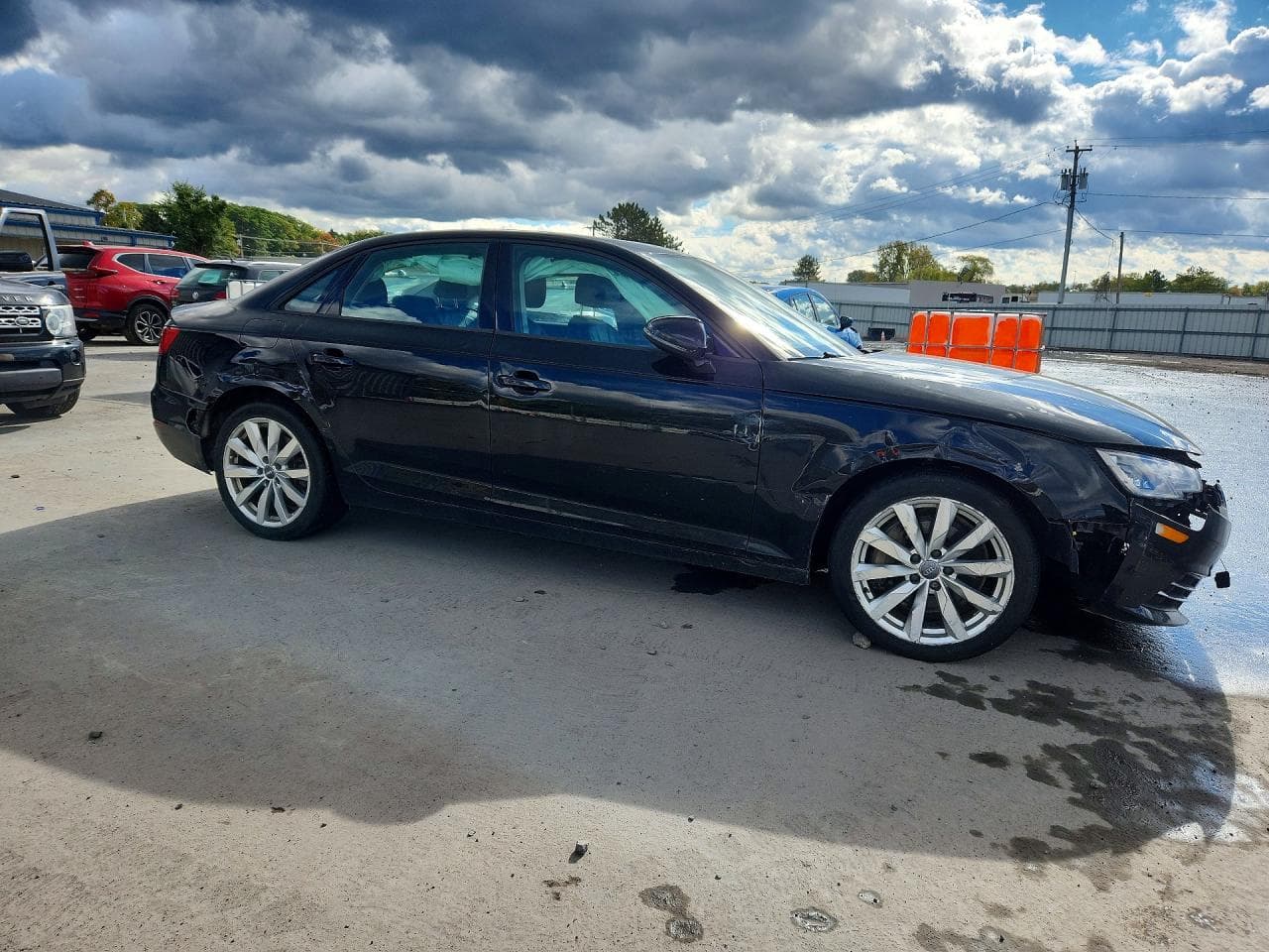 2017 Audi A4 Premium - foto 4