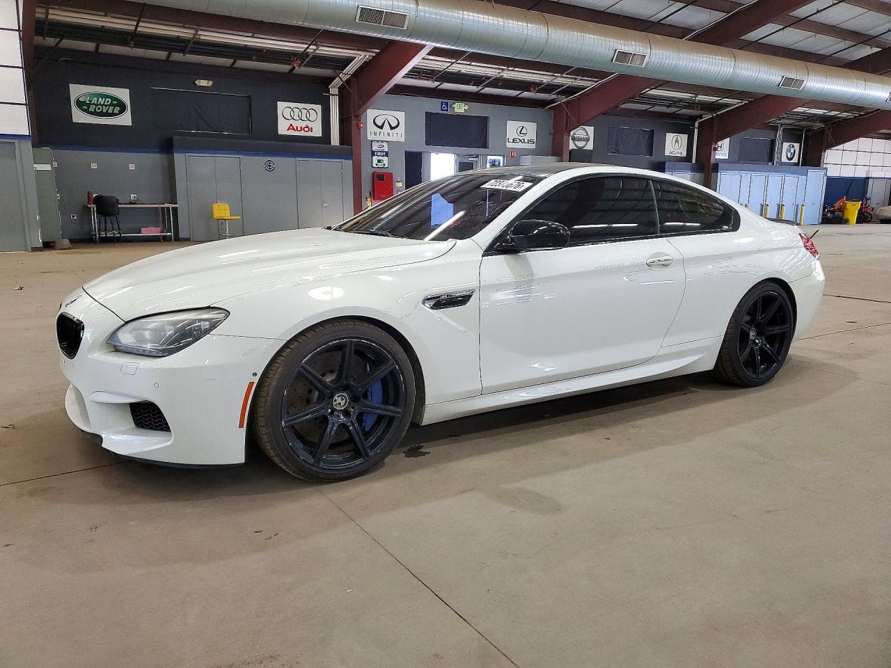 BMW M6 2014 z USA