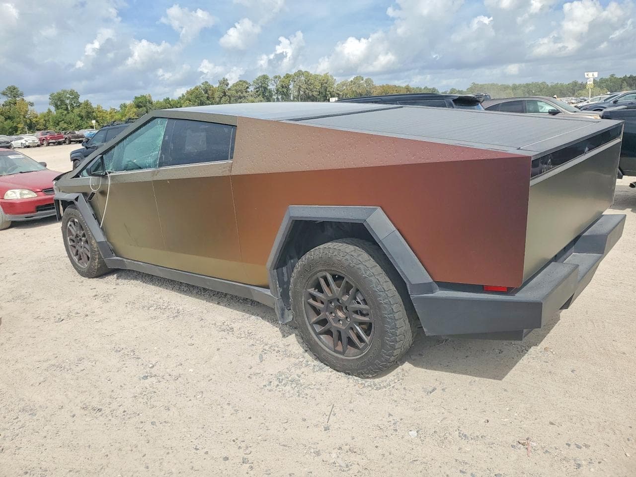 2024 Tesla Cybertruck - foto 2