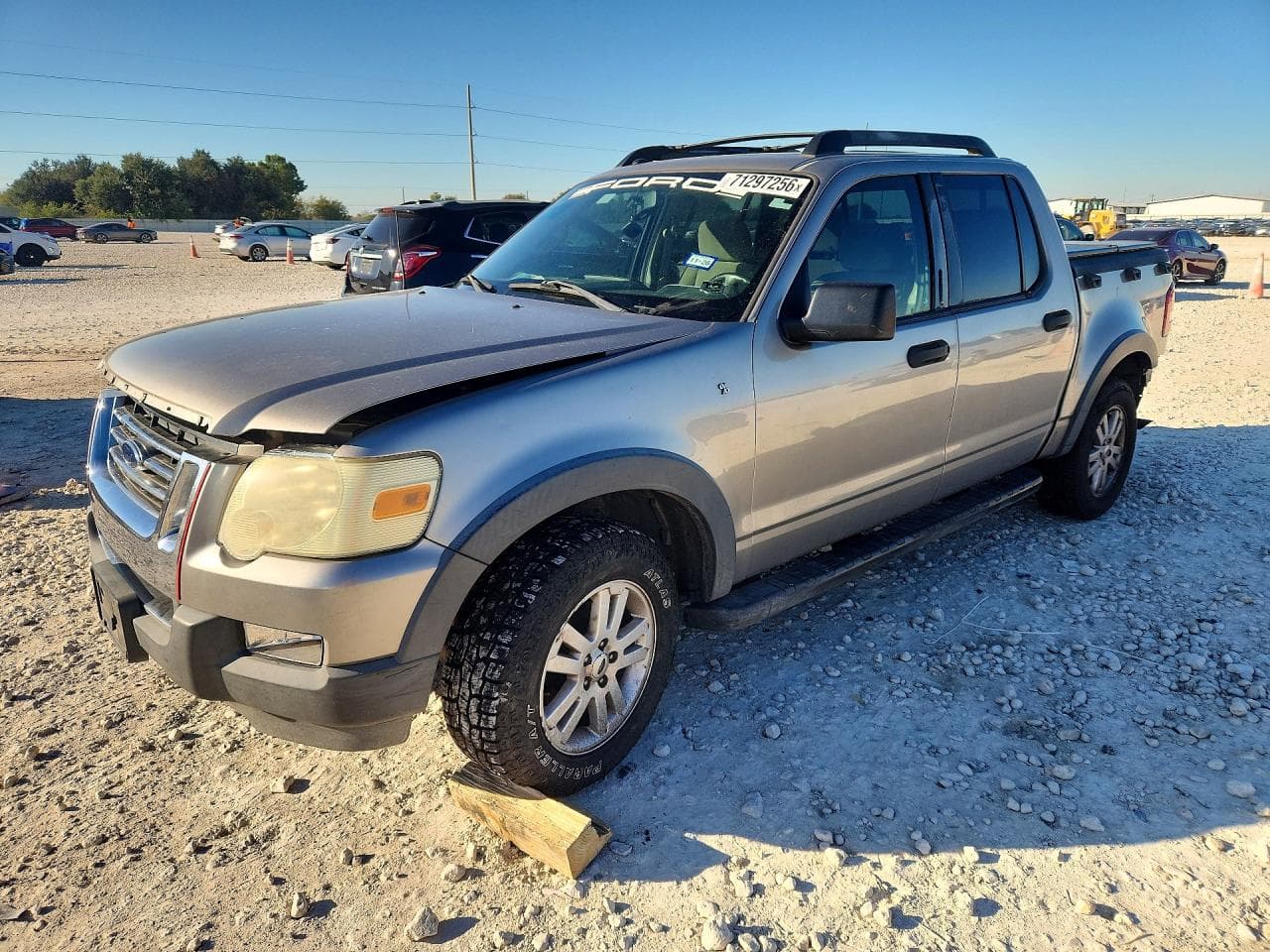 Ford Explorer Sport Trac 2008 z USA