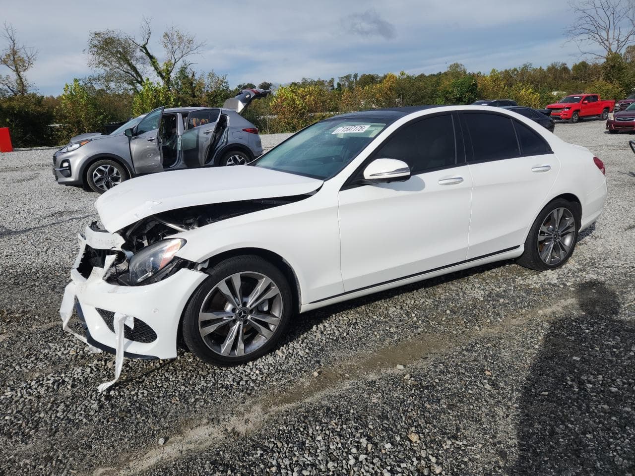 Mercedes-Benz C-klasse 2017 z USA