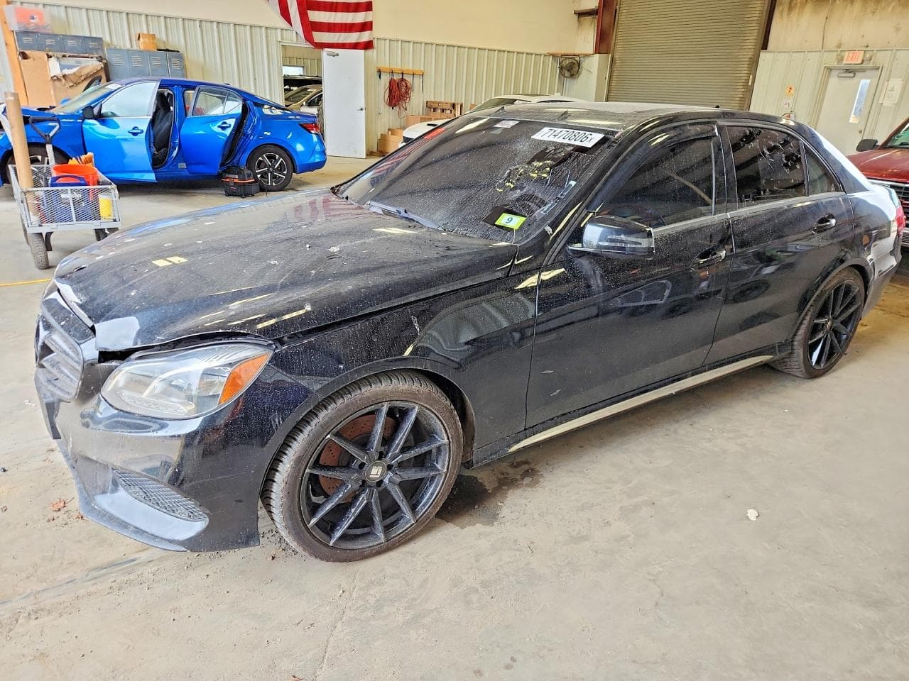 Mercedes-Benz E-klasse 2016 z USA