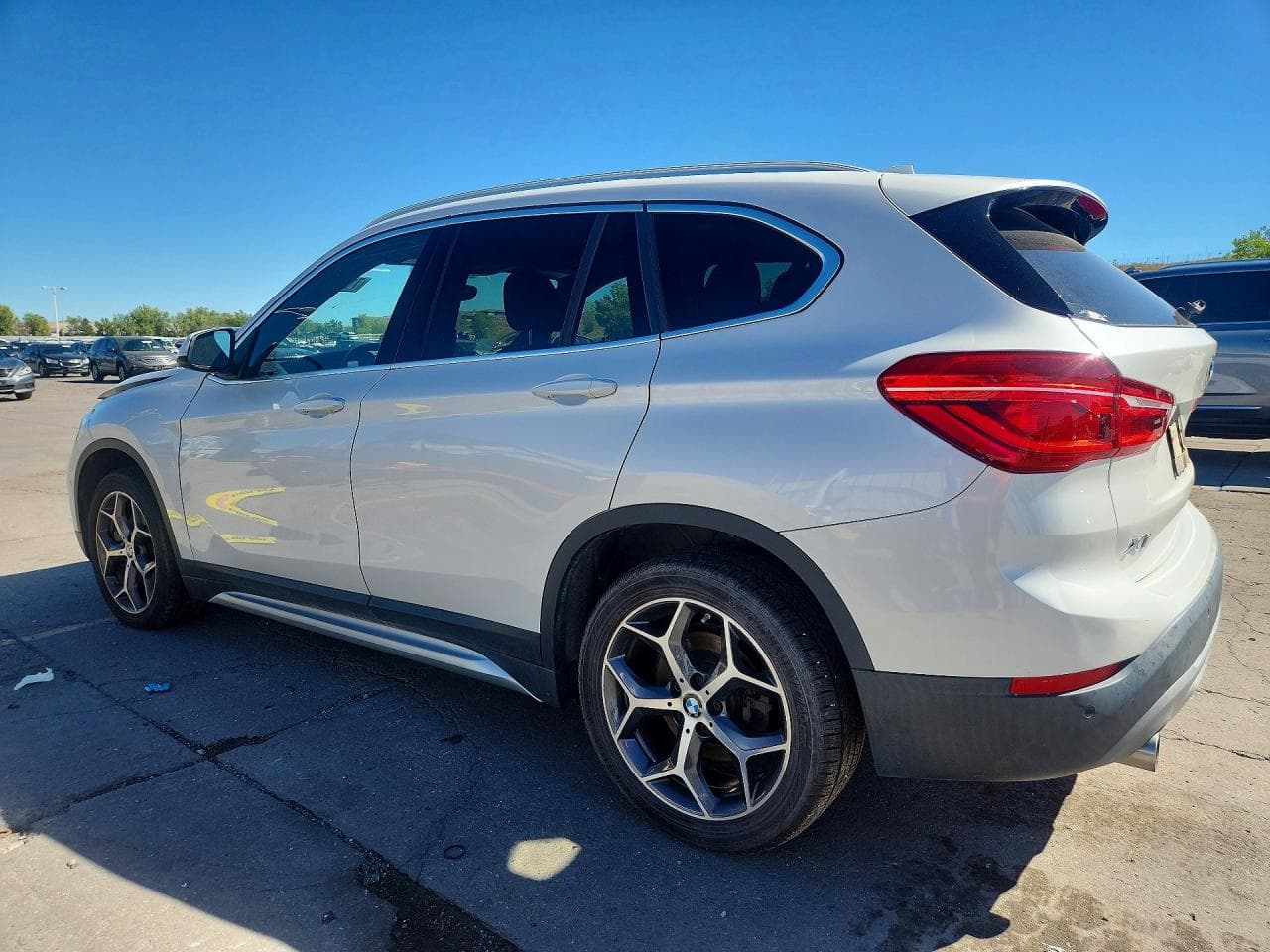 2018 BMW X1 xDrive28I - foto 2
