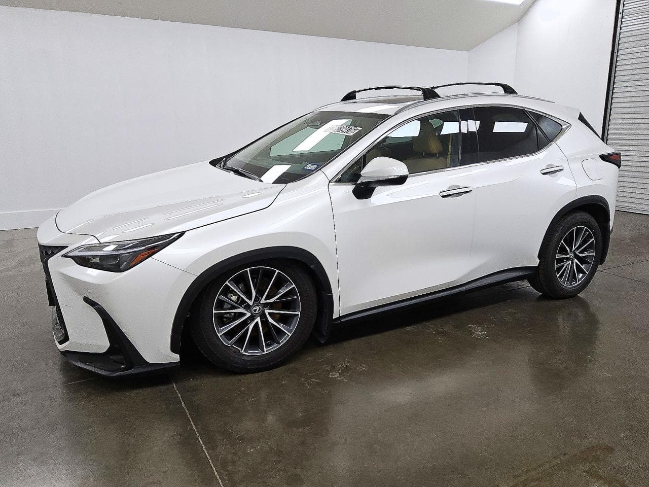 Lexus NX 2025 z USA