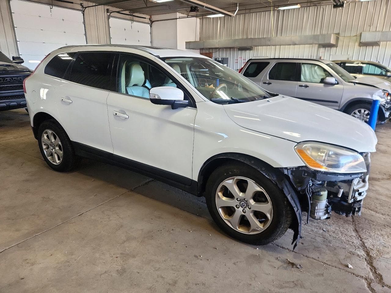 2012 Volvo Xc60 3.2 - foto 4