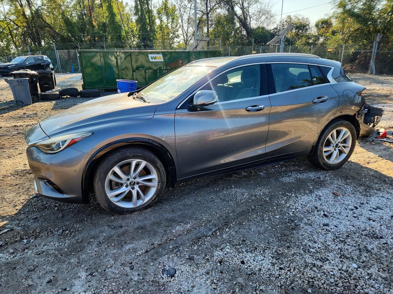 Infiniti QX30 2018 z USA
