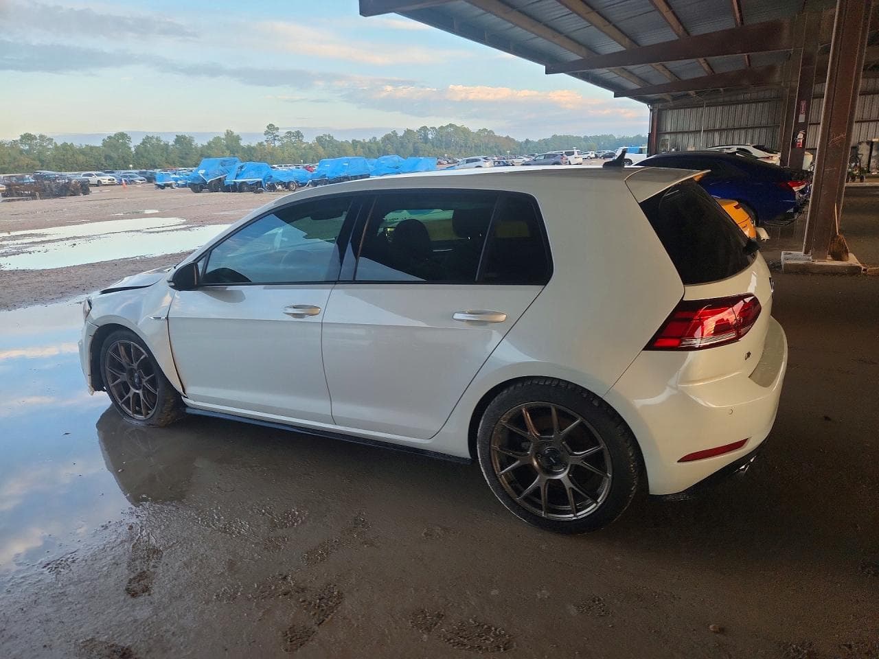2019 Volkswagen Golf R - foto 2