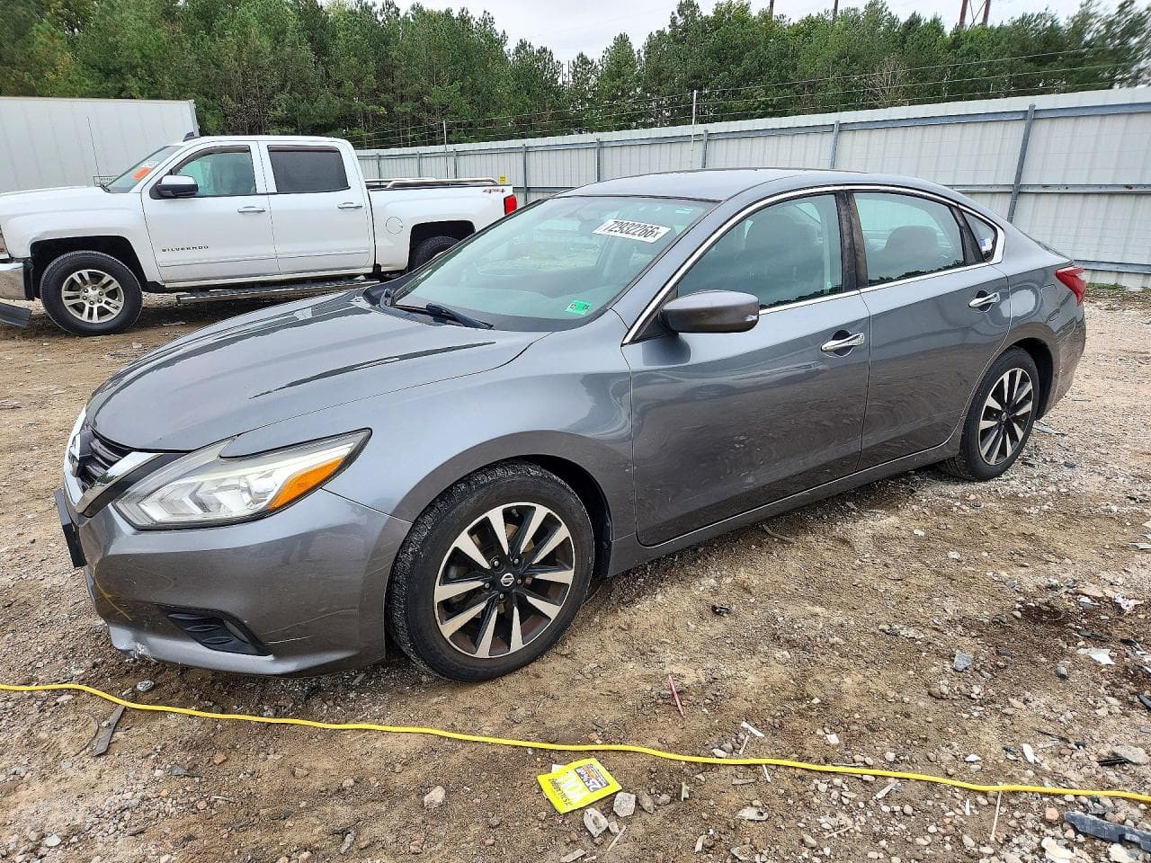 Nissan Altima 2018 z USA