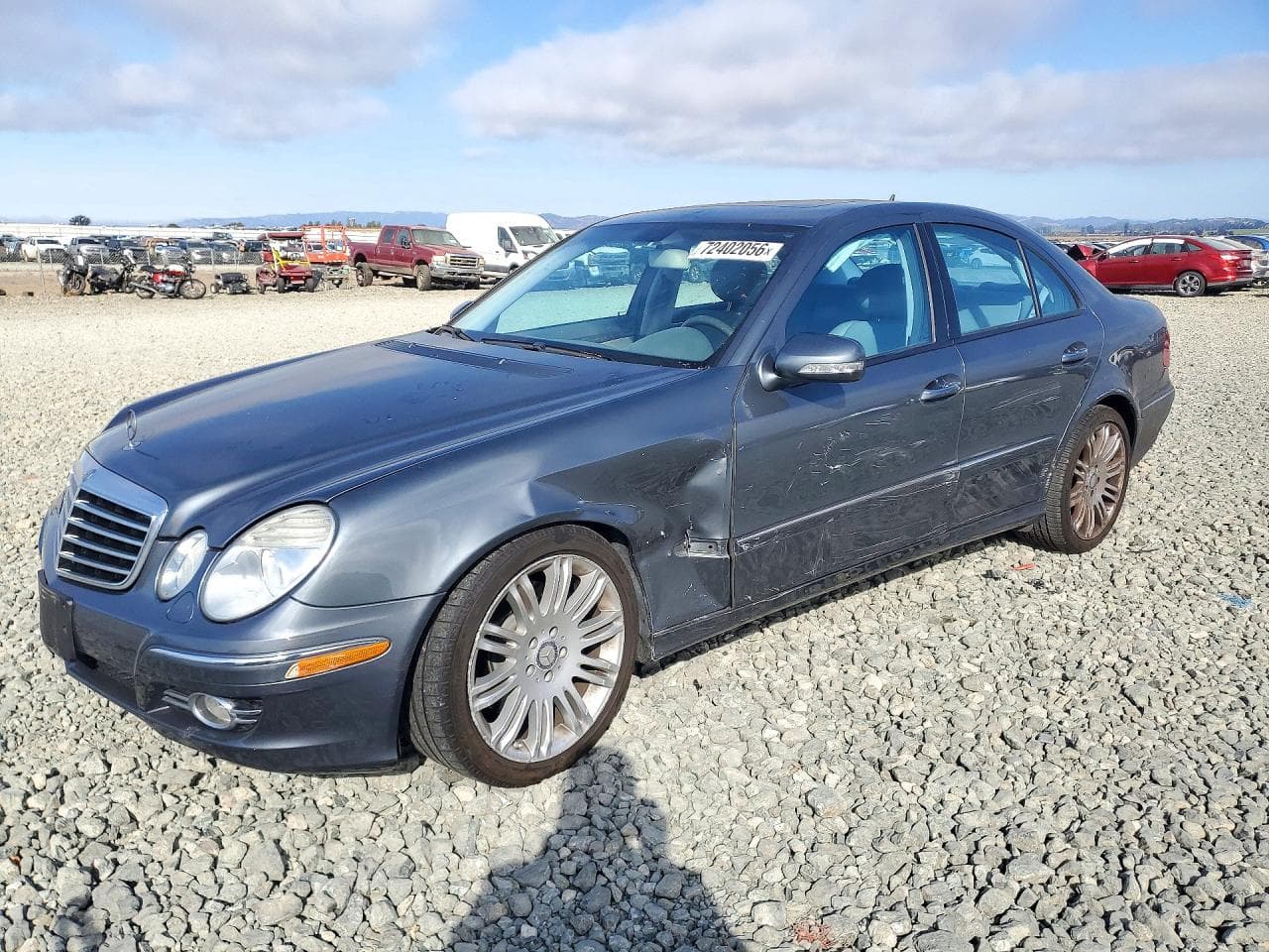Mercedes-Benz E-klasse 2008 z USA