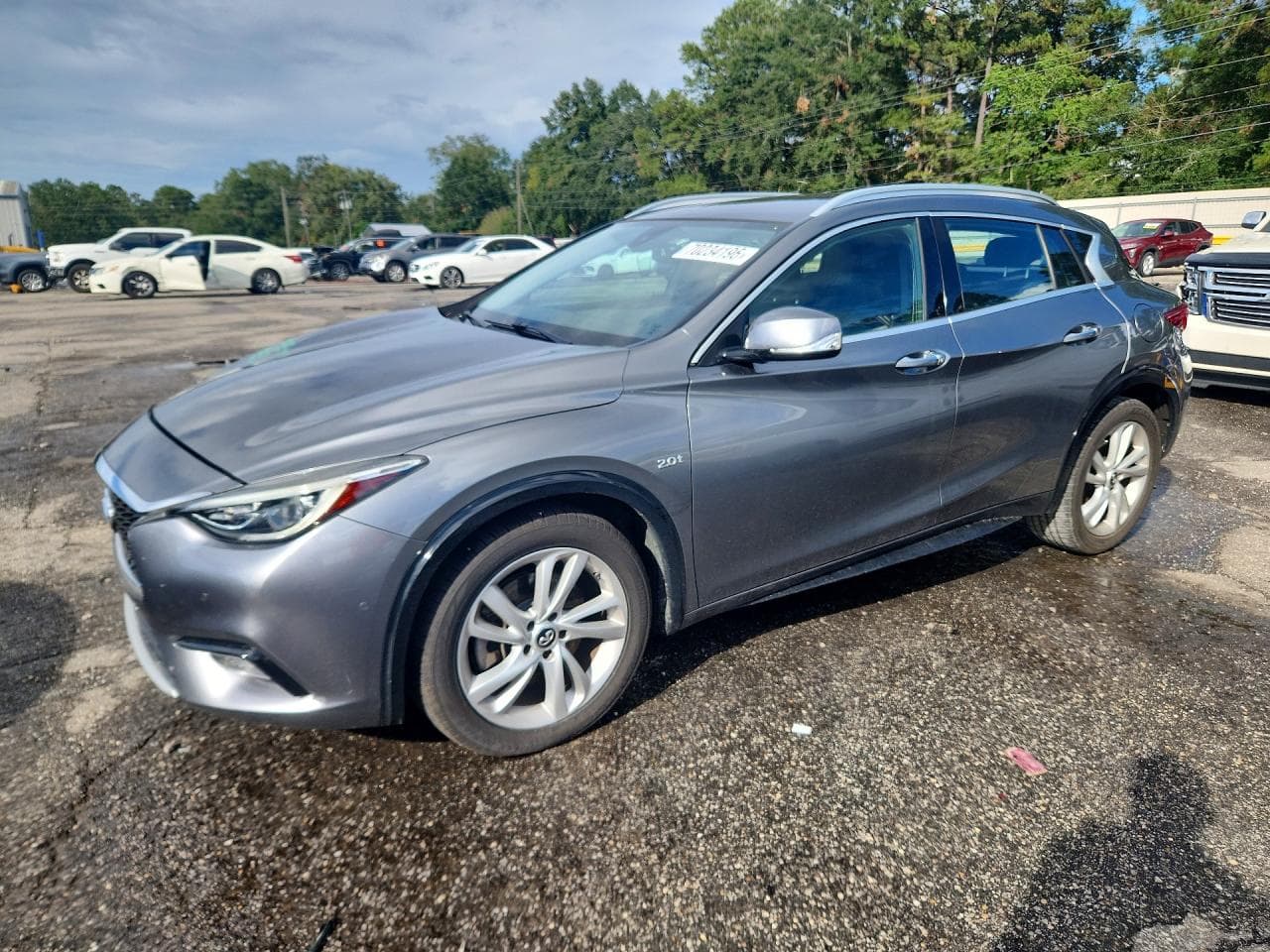 2017 Infiniti QX30 z USA