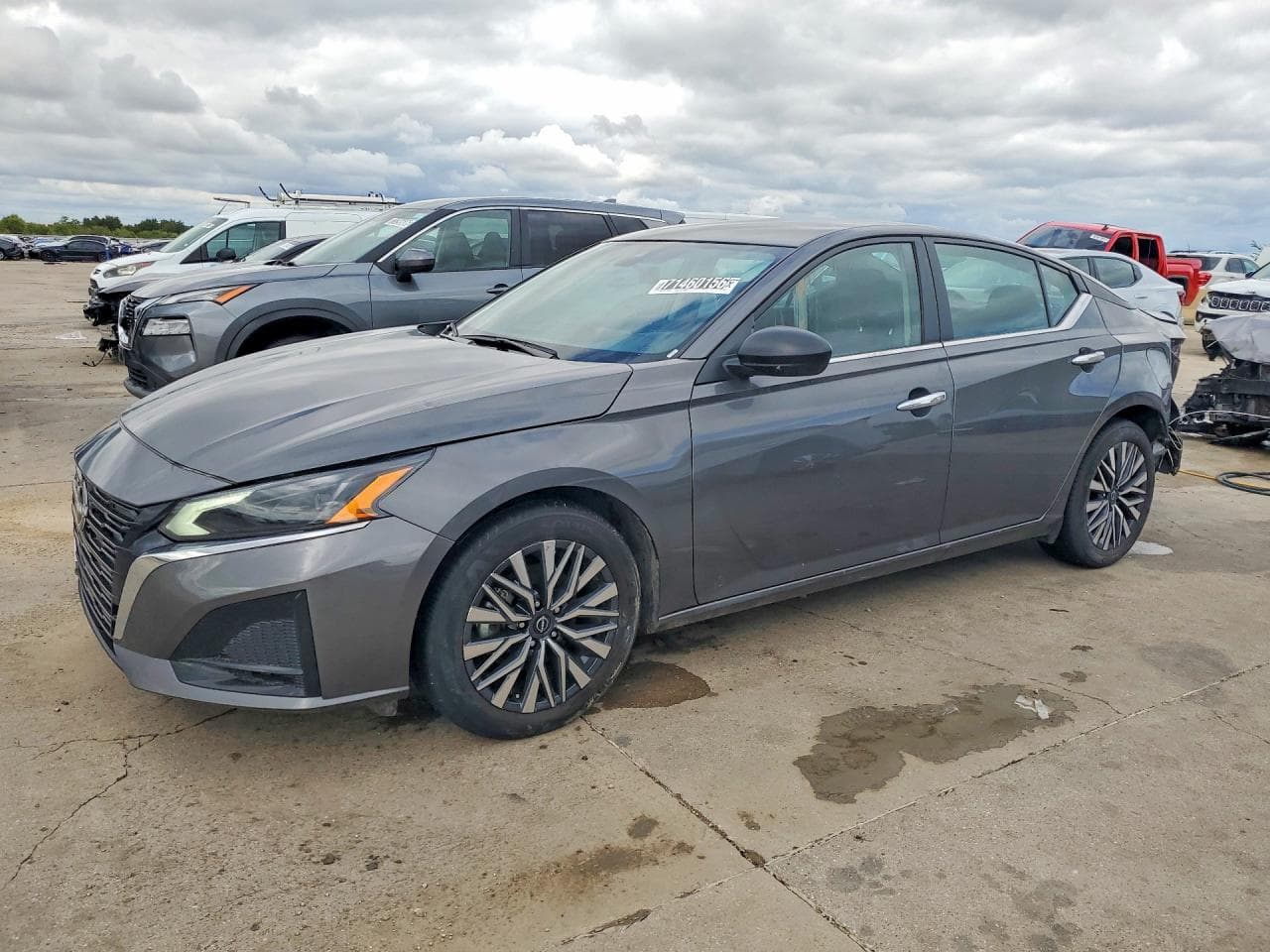 2025 Nissan Altima Sv