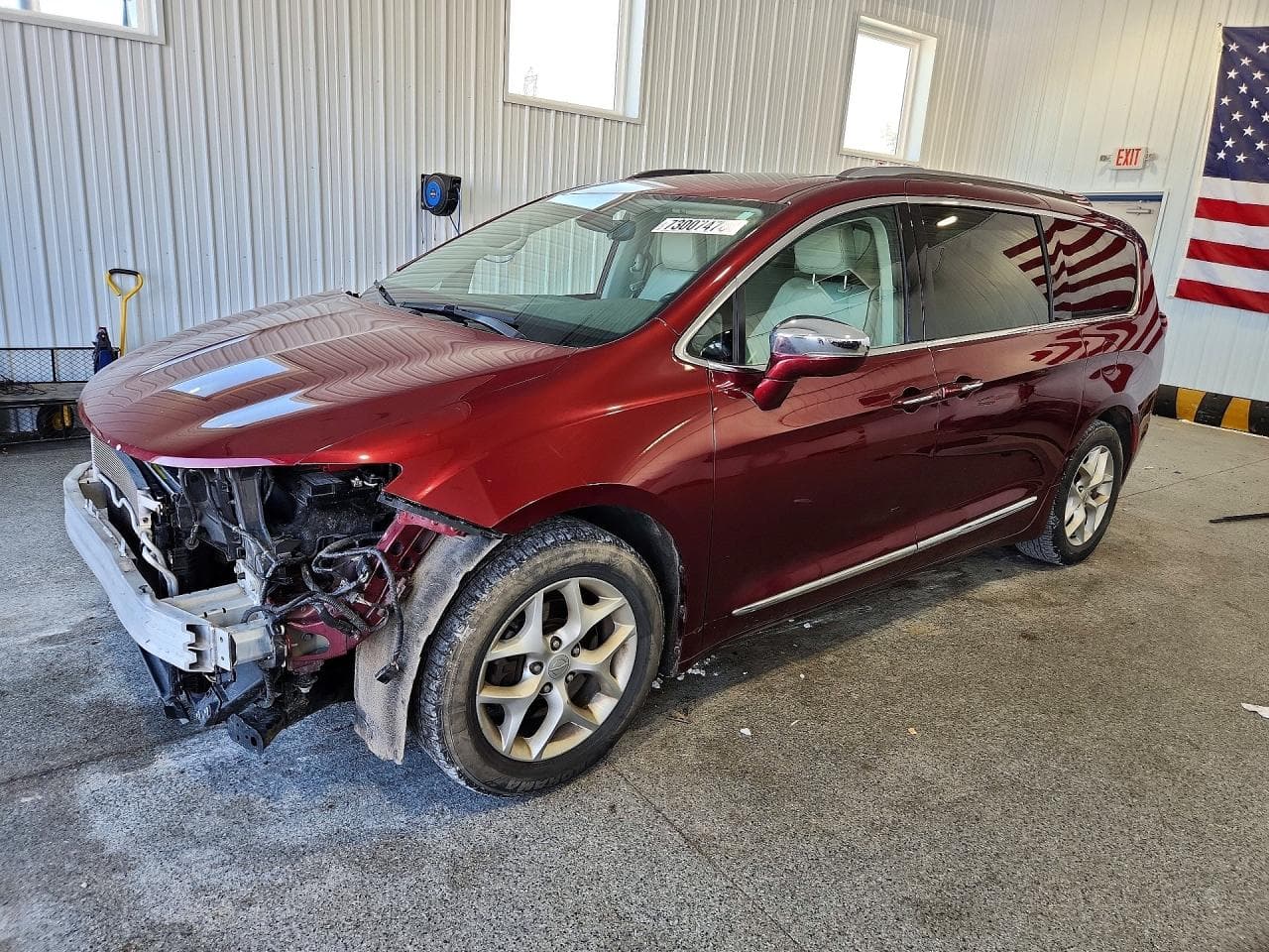 Chrysler Pacifica 2019 z USA