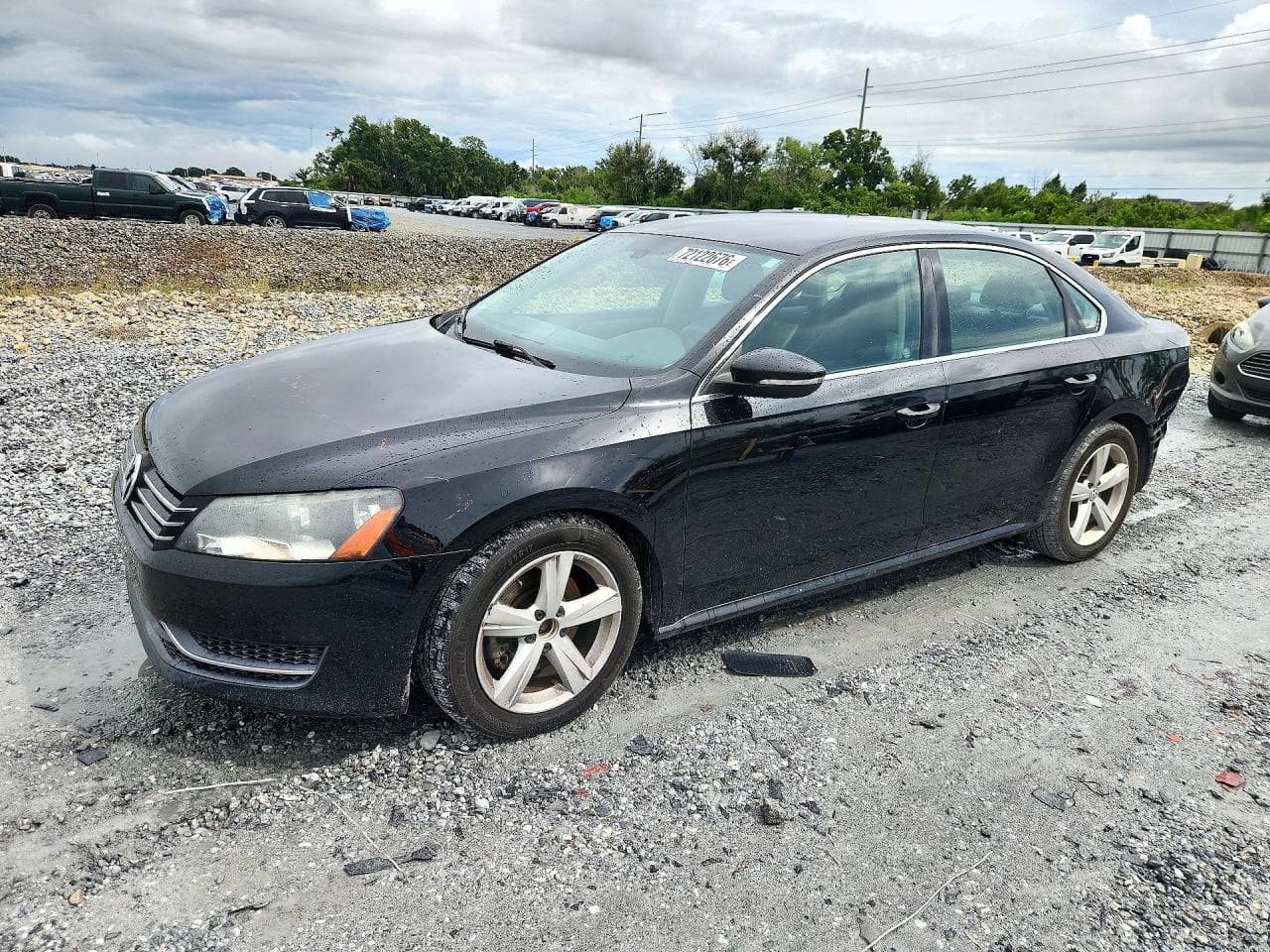 Volkswagen Passat 2012 z USA