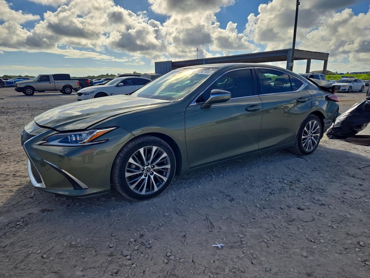 Lexus ES 2019 z USA