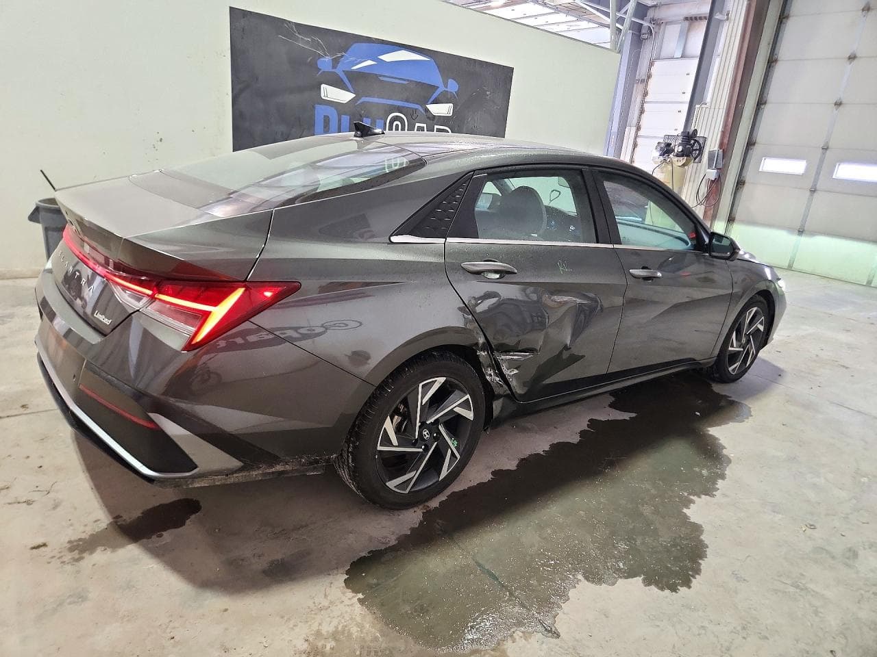 2024 Hyundai Elantra Limited - foto 3