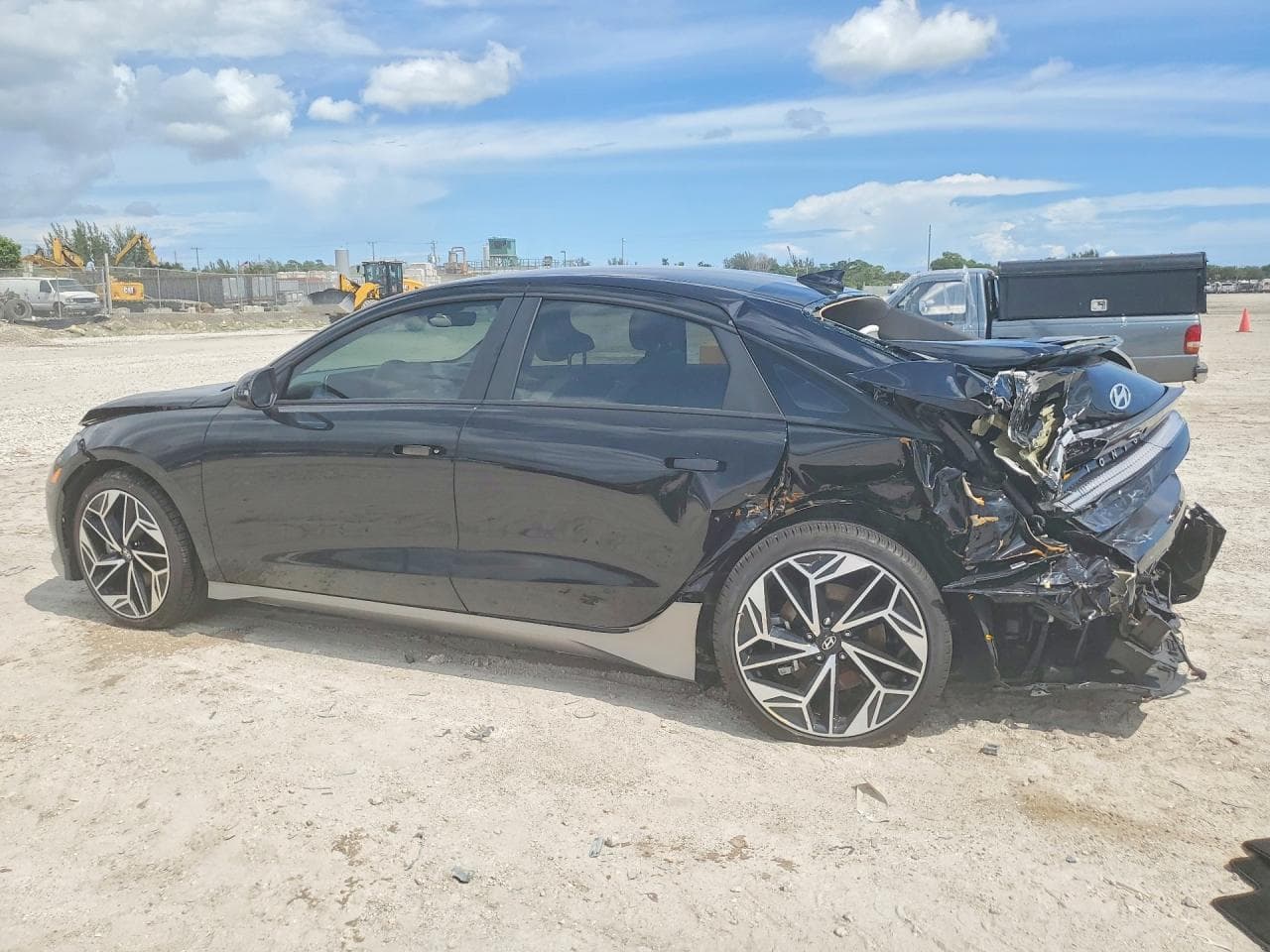 2025 Hyundai Ioniq 6 Sel - foto 2