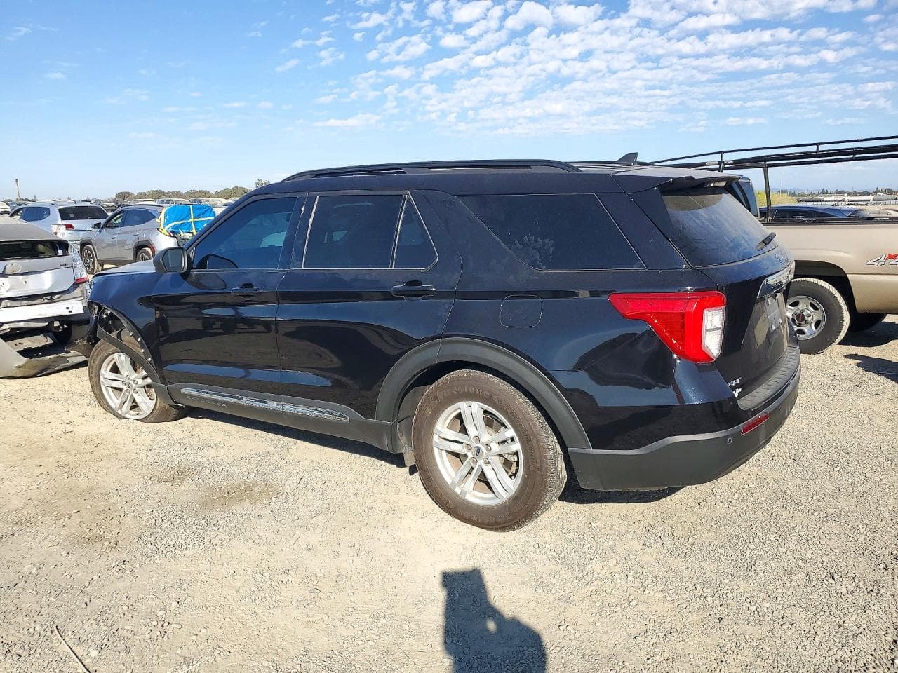 2021 Ford Explorer - foto 2