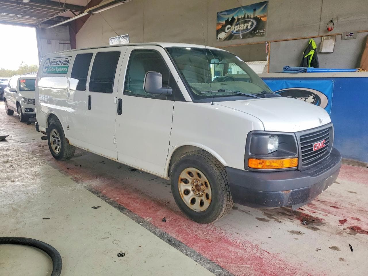 2012 GMC Savana G1500 - foto 4