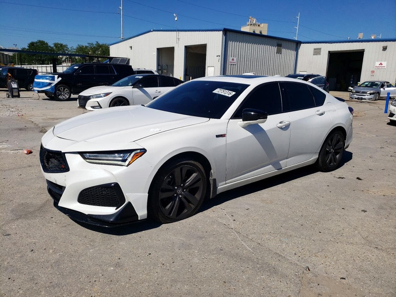 Acura TLX 2022 z USA
