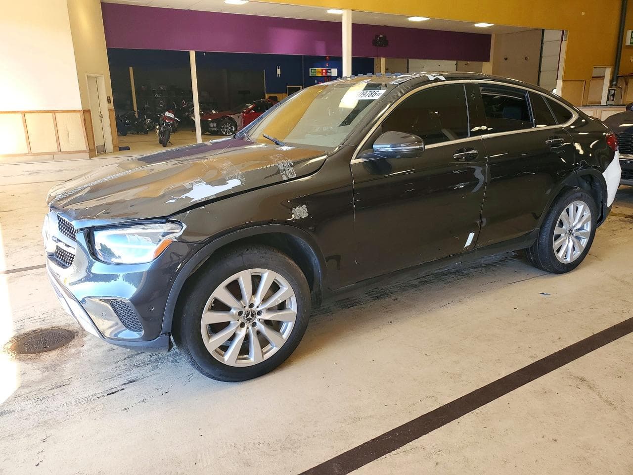 Mercedes-Benz GLC 2021 z USA