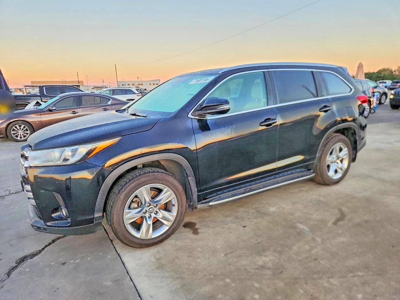 2017 Toyota Highlander Limited
