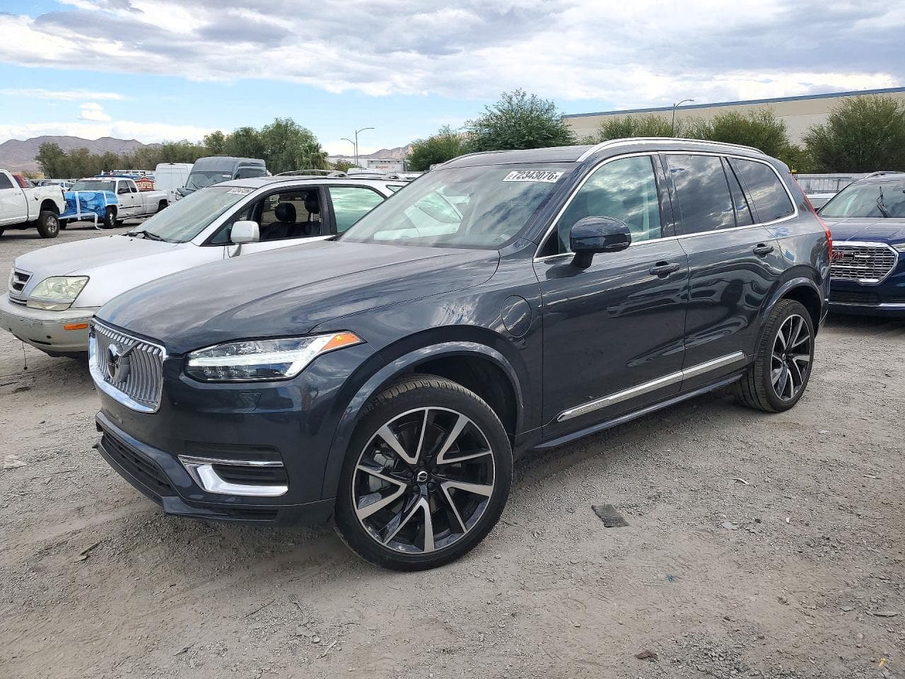 Volvo XC90 2022 z USA
